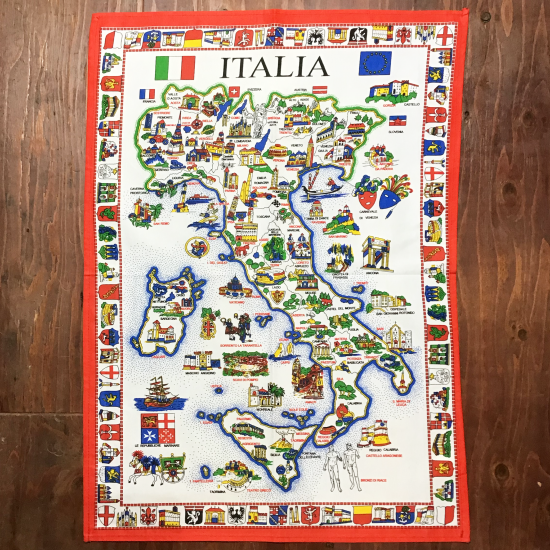イタリアの建築物(レッド)