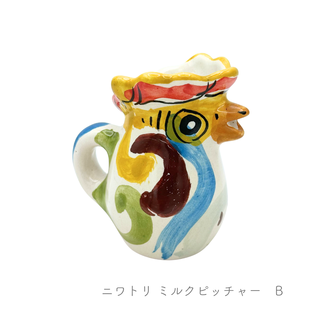 Chicken Pitcher (M)